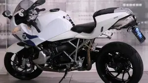 Bmw R 1200 S  (2)