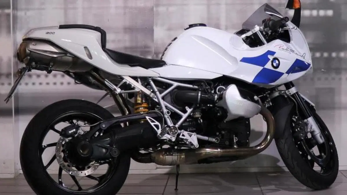 Bmw R 1200 S  (8)