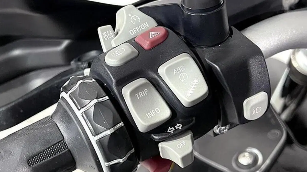 Bmw R 1200 GS Adventure (2017 - 18)  (4)