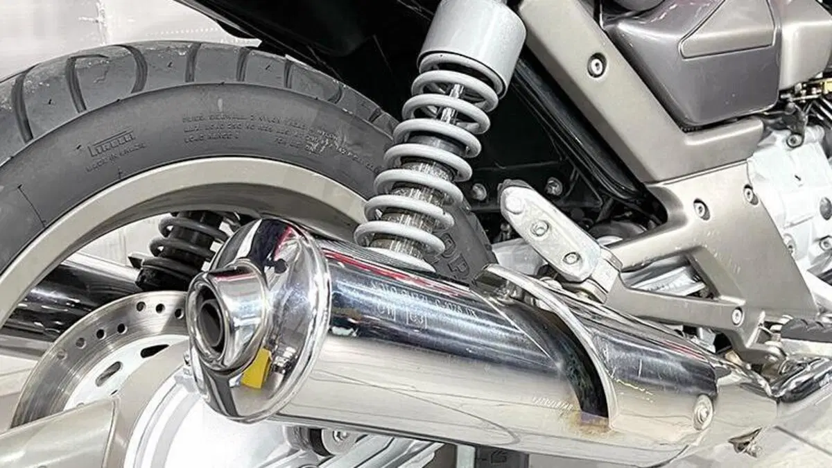 Moto Guzzi Breva V 750 i.e.  (3)