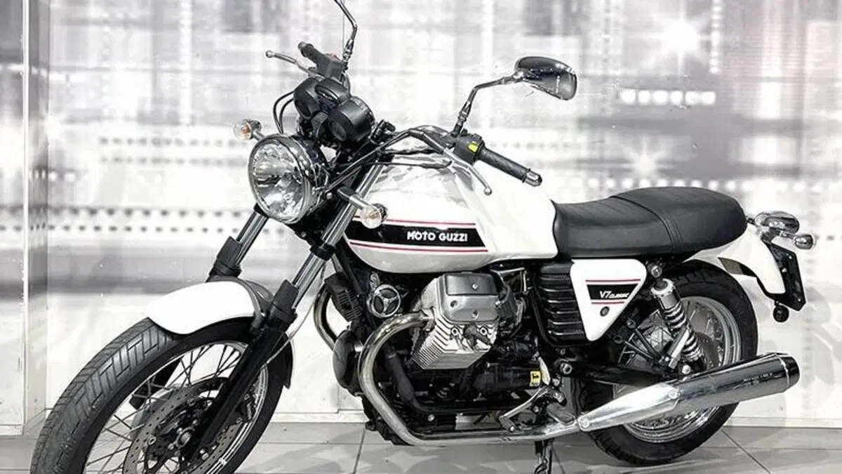 Moto Guzzi V7 Classic (2008 - 12)  (7)
