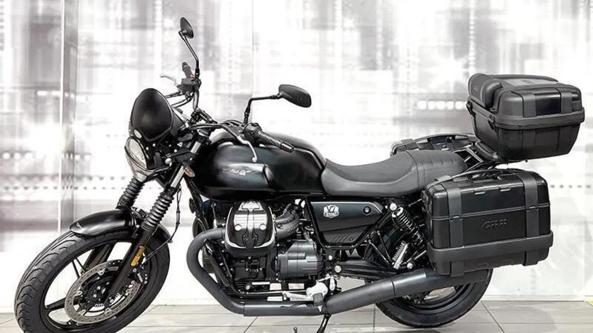 Moto Guzzi V7 Stone (2021 - 24)  (7)