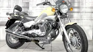 Moto Guzzi Nevada 750 Club (2002 - 06) 