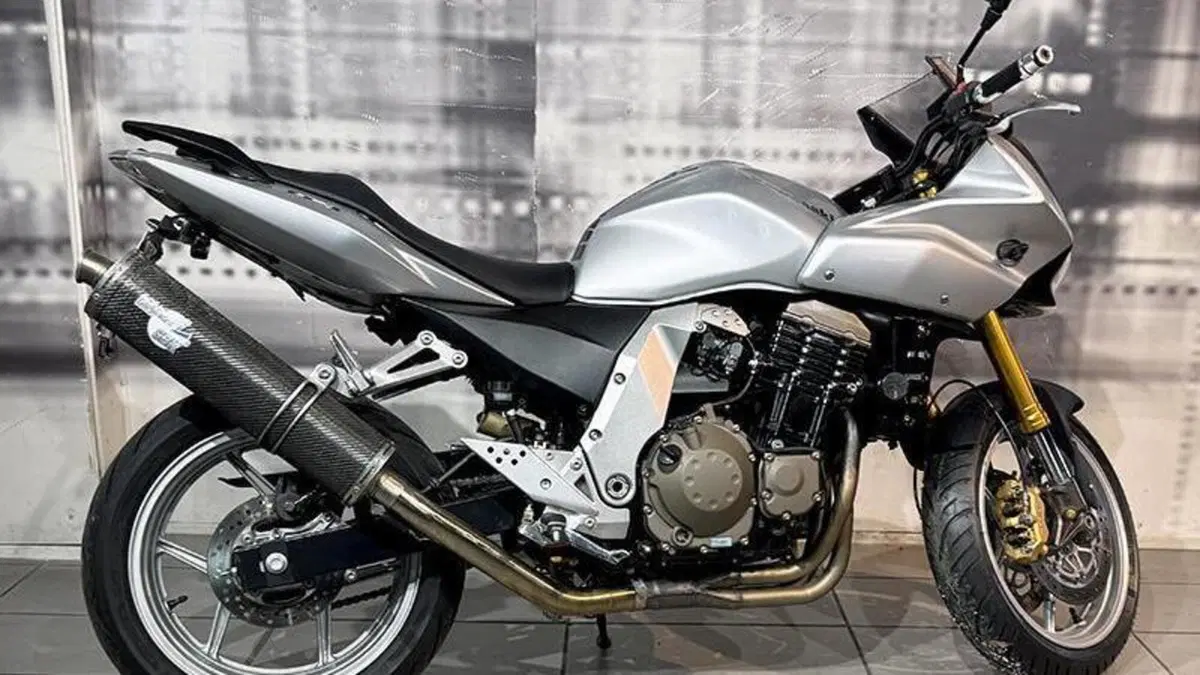 Kawasaki Z 750 S  (8)