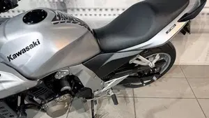 Kawasaki Z 750 S  (9)