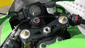 Kawasaki Ninja 1000 ZX-10R (2004 - 05)  (5)