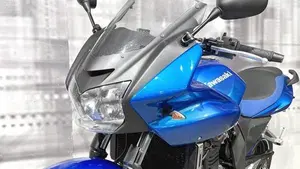 Kawasaki Z 750 S  (5)