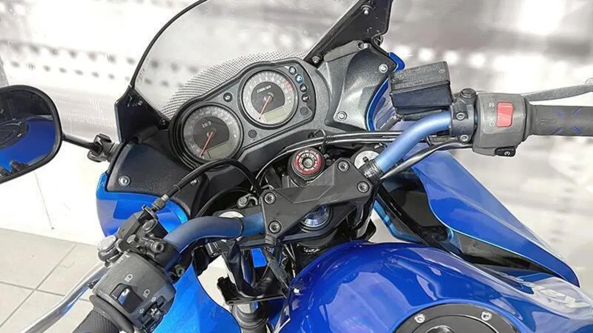 Kawasaki Z 750 S  (6)