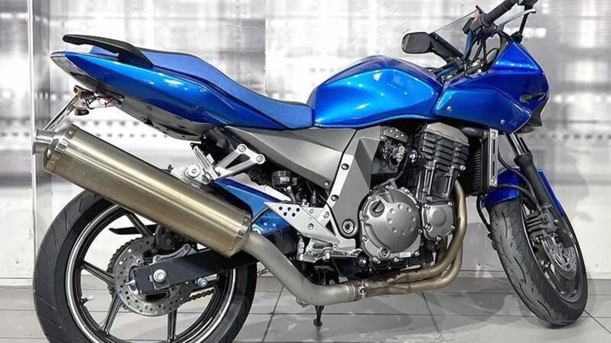 Kawasaki Z 750 S  (8)