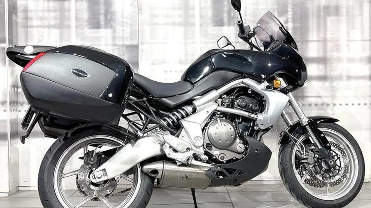Kawasaki Versys 650 (2006 - 09)  (8)