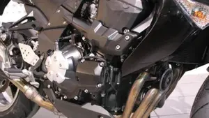 Kawasaki Z 1000 (2007 - 09)  (3)