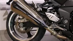 Kawasaki Z 1000 (2007 - 09)  (4)