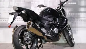 Kawasaki Z 1000 (2007 - 09)  (8)