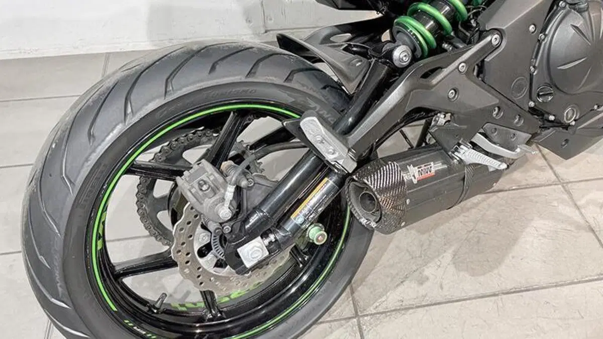 Kawasaki ER-6N ABS (2012 - 16)  (6)