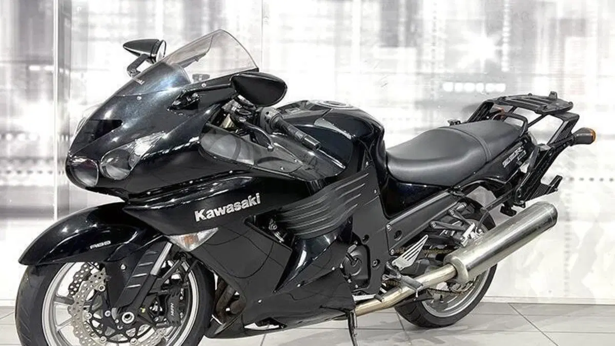 Kawasaki ZZR 1400 (2006 - 11)  (7)