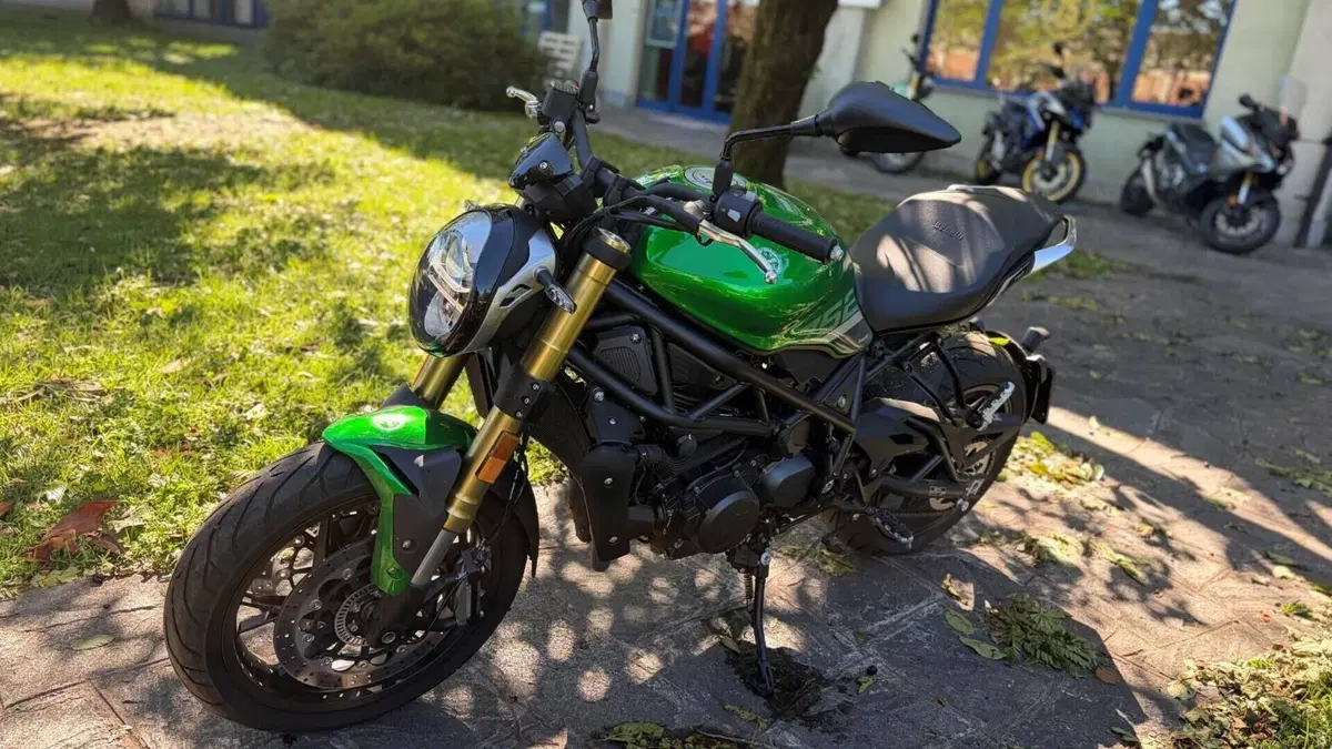 Benelli 752 S (2022 - 25)  (3)