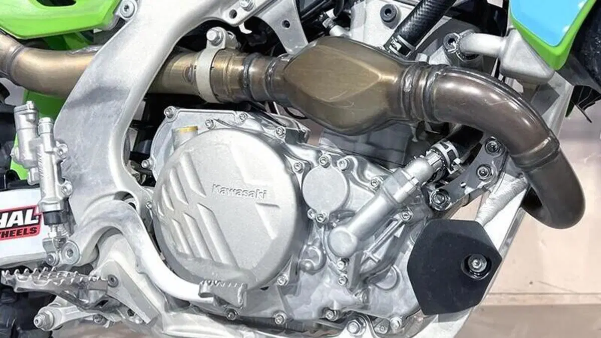 Kawasaki KX250 (2025)  (5)