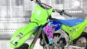 Kawasaki KX250 (2025)  (9)