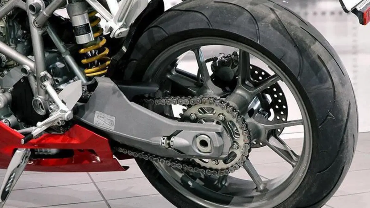 Ducati 999 (2002 - 04)  (4)