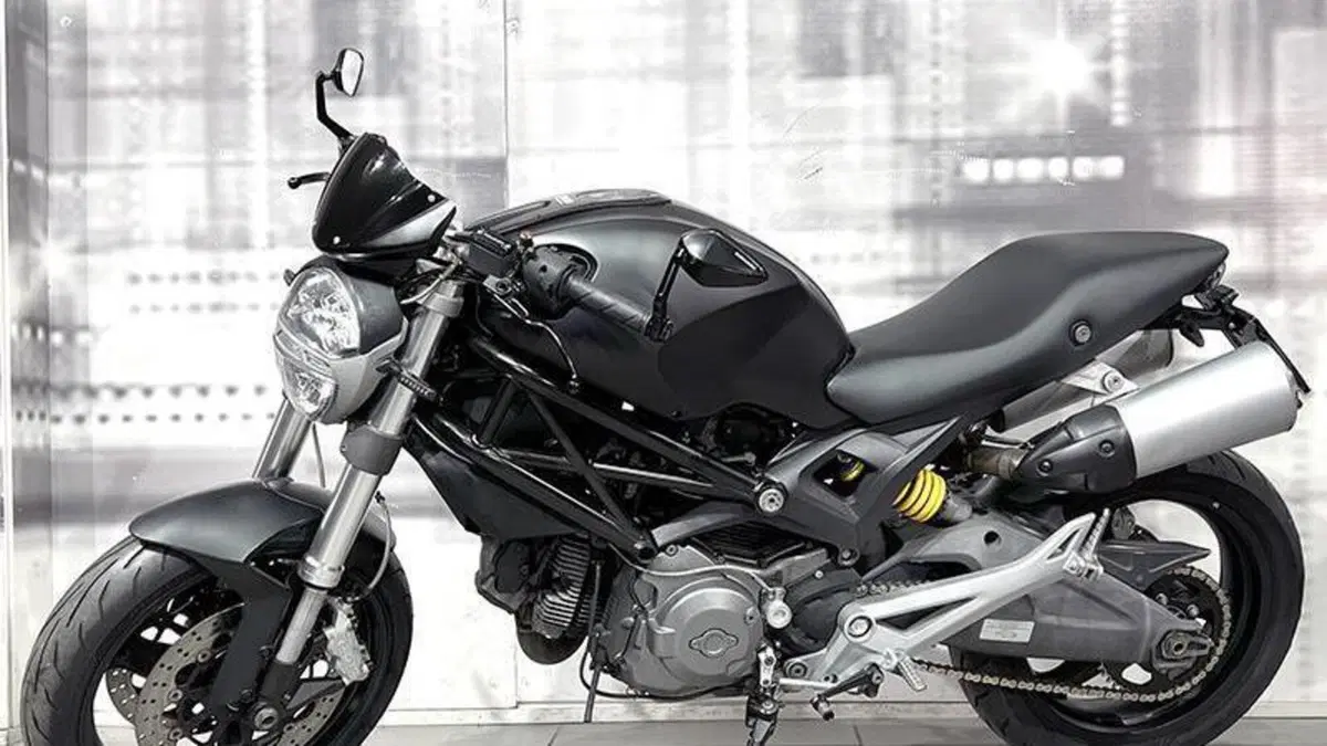 Ducati Monster 696 (2008 - 13)  (7)