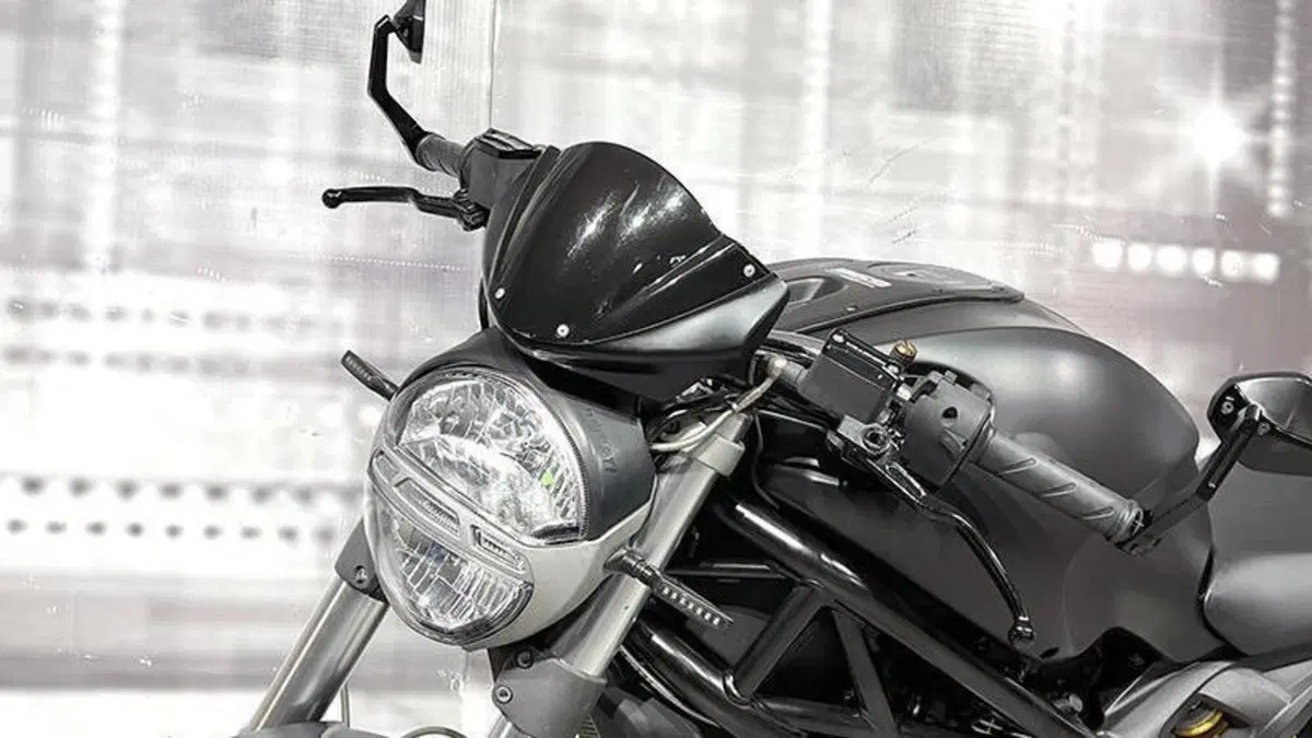 Ducati Monster 696 (2008 - 13)  (9)
