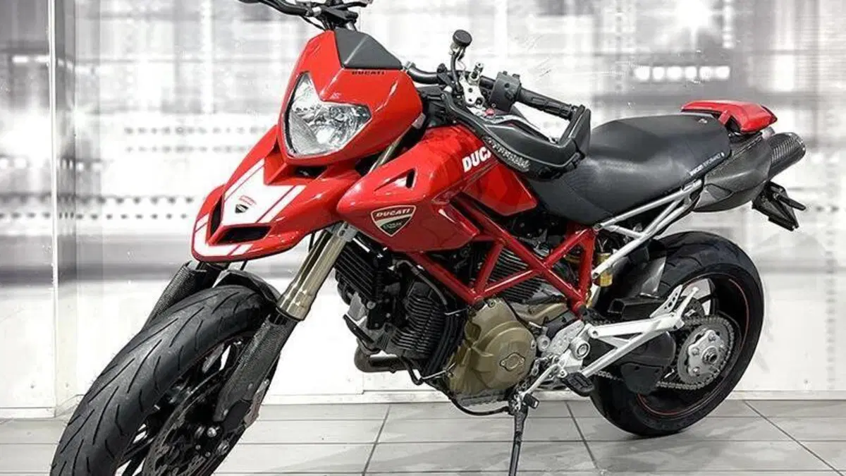 Ducati Hypermotard 1100 S (2007 - 09)  (7)