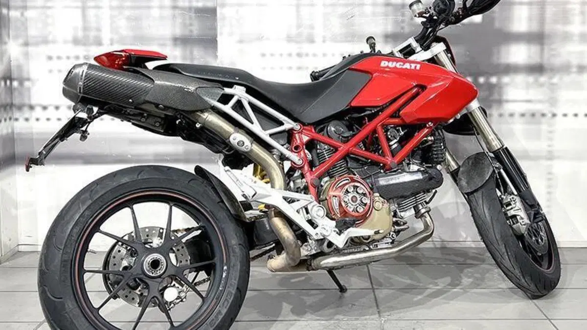 Ducati Hypermotard 1100 S (2007 - 09)  (8)