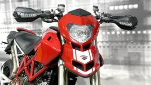 Ducati Hypermotard 1100 S (2007 - 09)  (9)
