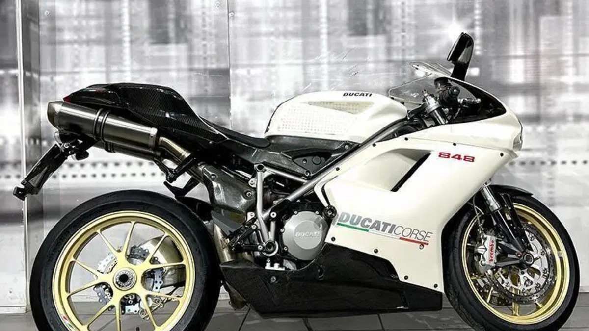 Ducati 848 (2007 - 13)  (8)
