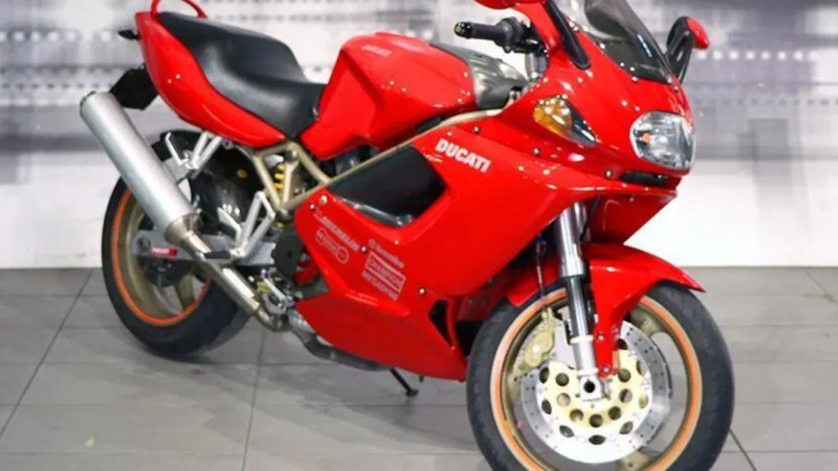 Ducati ST2 (1997 - 02) 