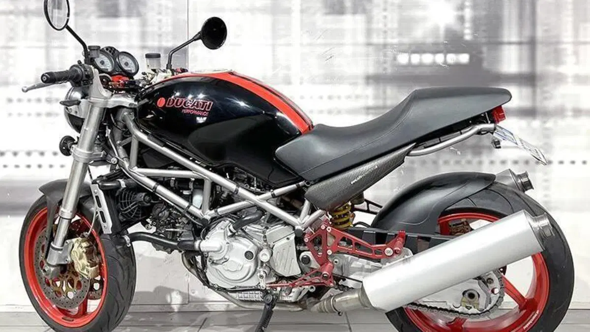 Ducati Monster S4 (2001 - 03)  (2)