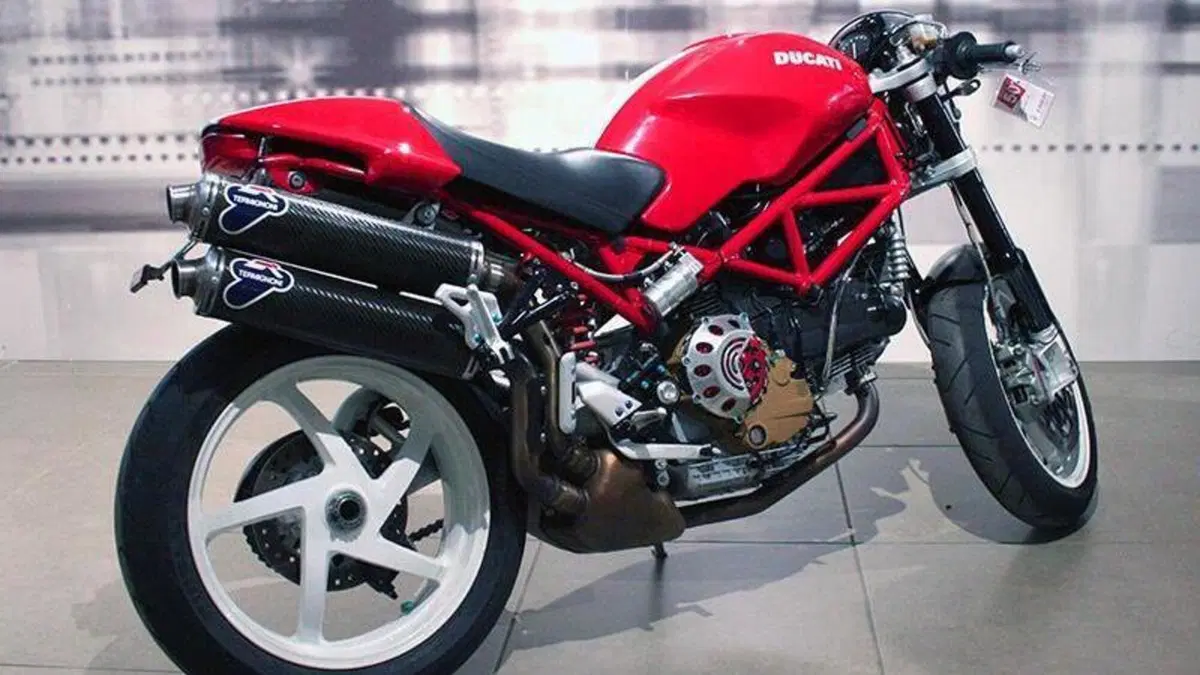 Ducati Monster S2R 1000  (7)