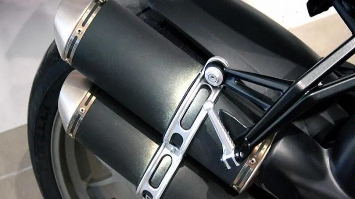 Ducati Streetfighter (2009 - 12)  (5)