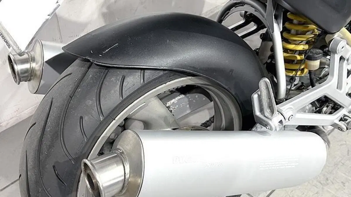 Ducati Monster 600 (1994 - 02)  (3)