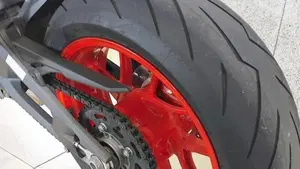 Ducati Monster 937 (2021 - 25)  (2)