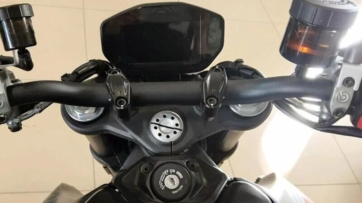 Ducati Monster 937 (2021 - 25)  (5)