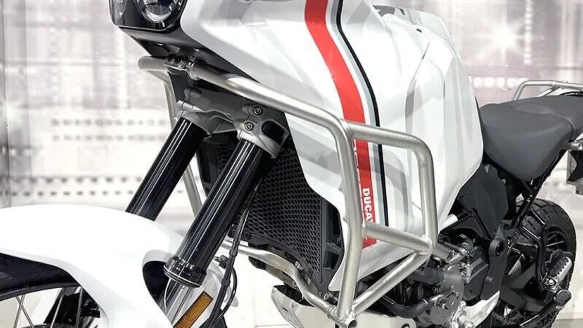 Ducati DesertX (2022 - 25)  (4)
