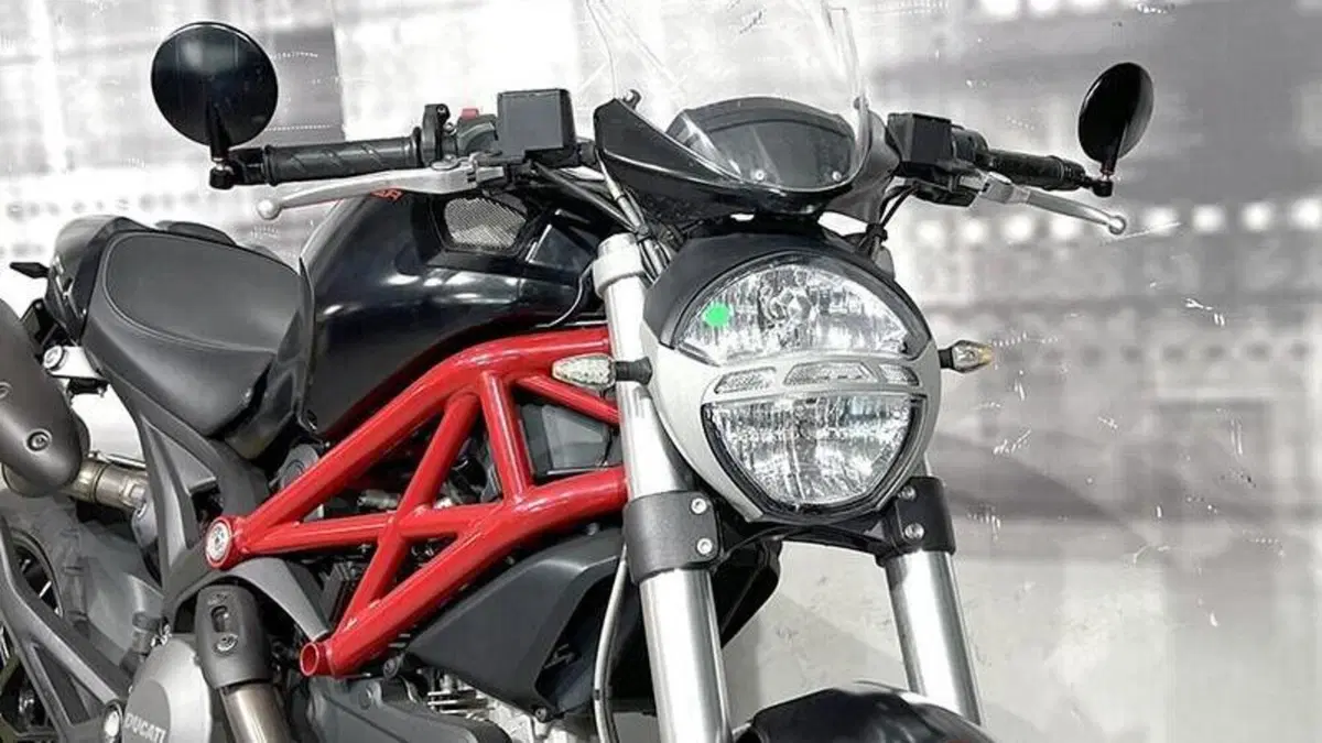 Ducati Monster 796 (2010 - 13)  (9)
