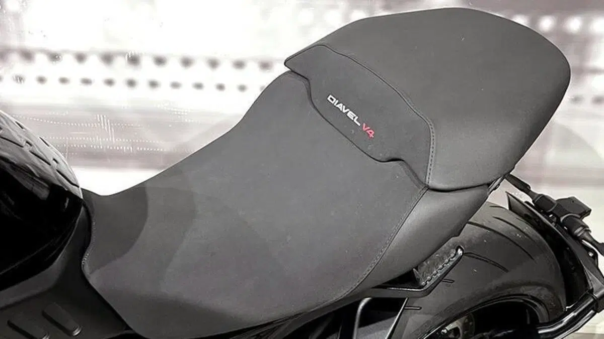 Ducati Diavel V4 (2023 - 26)  (5)