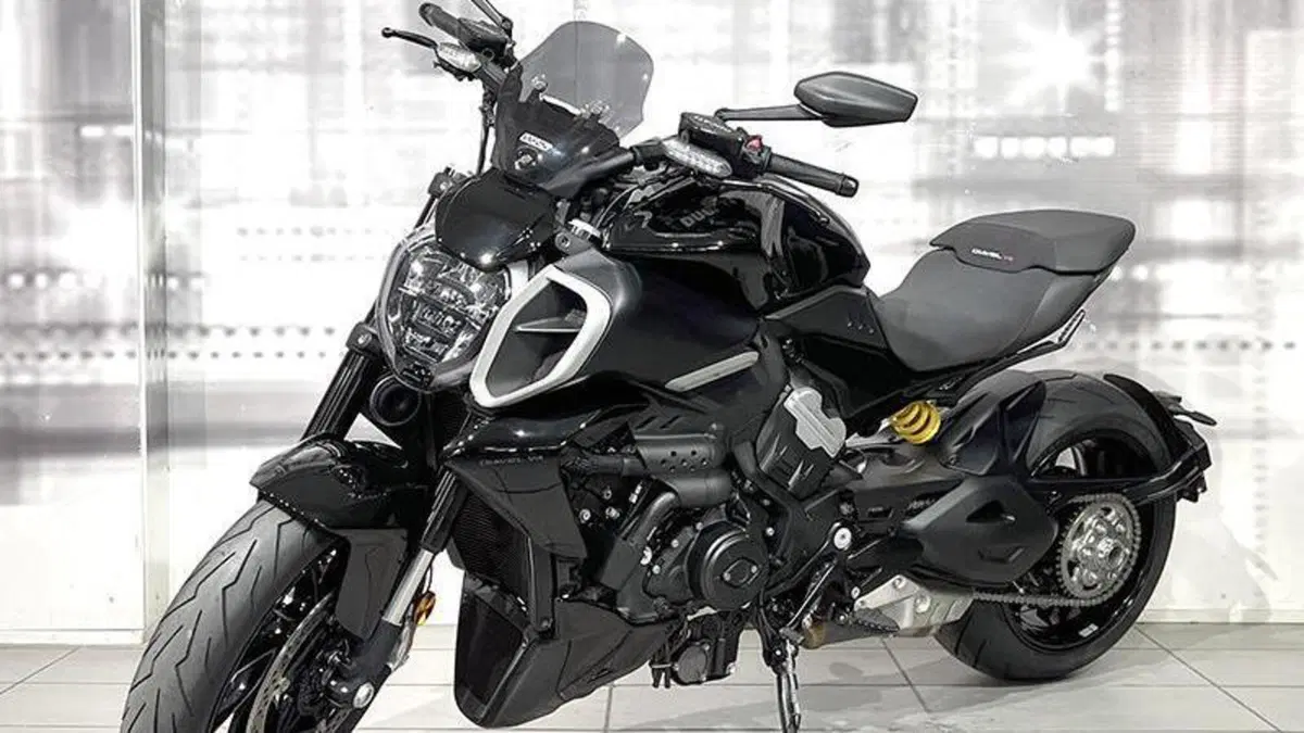 Ducati Diavel V4 (2023 - 26)  (7)