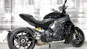Ducati Diavel V4 (2023 - 26)  (8)