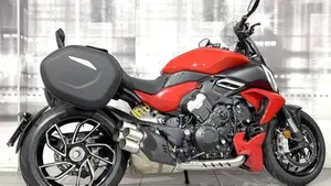 Ducati Diavel V4 (2023 - 26)  (8)