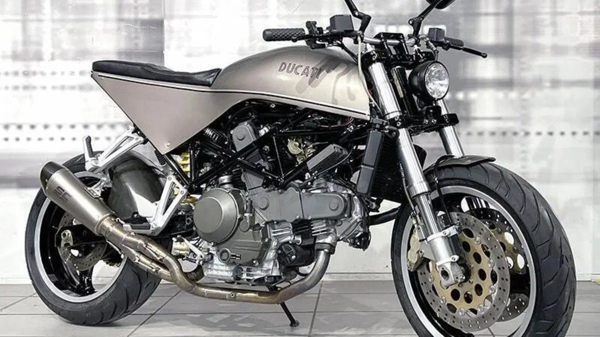 Ducati ST2 (1997 - 02) 
