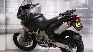 Cagiva Gran Canyon 900  (2)