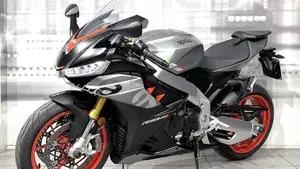 Aprilia RSV4 1100 (2021 - 24)  (7)