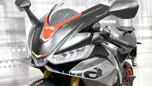 Aprilia RSV4 1100 (2021 - 24)  (9)