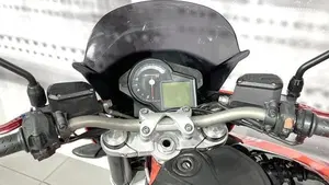 Aprilia Shiver 750 (2010 - 16)  (6)