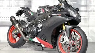 Aprilia RSV4 RR (2017 - 18) usata