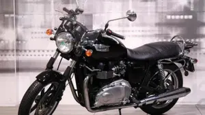 Triumph Bonneville (2007 - 16)  (7)