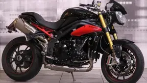 Triumph Speed Triple 1050 R ABS (2011 - 15) 